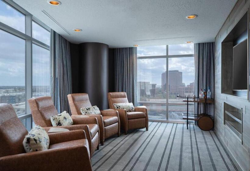 هتل Renaissance Dallas Richardson