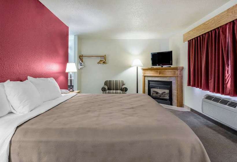 בית מלון כפרי Rodeway Inn