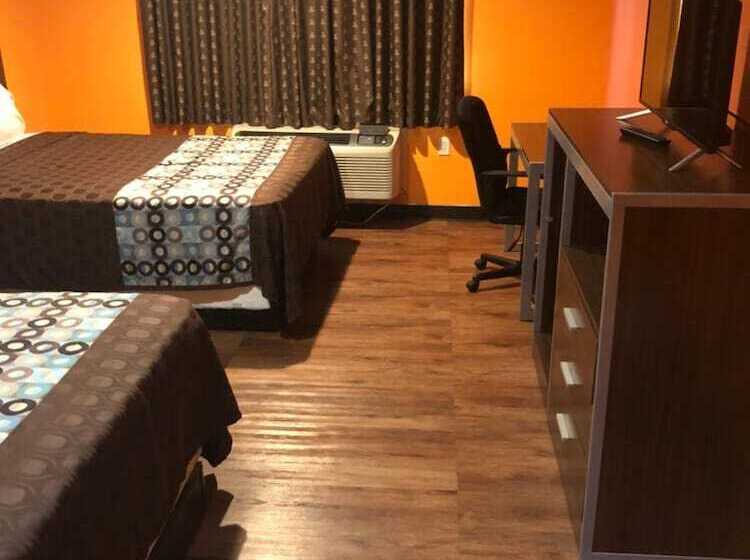 هتل Scottish Inn & Suites Hobby Airport