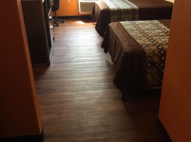 هتل Scottish Inn & Suites Hobby Airport
