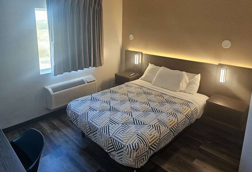 Motel 6 Sinton Tx