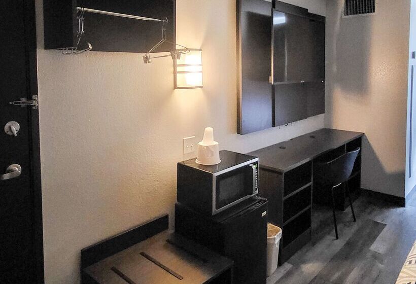 Motel 6 Sinton Tx