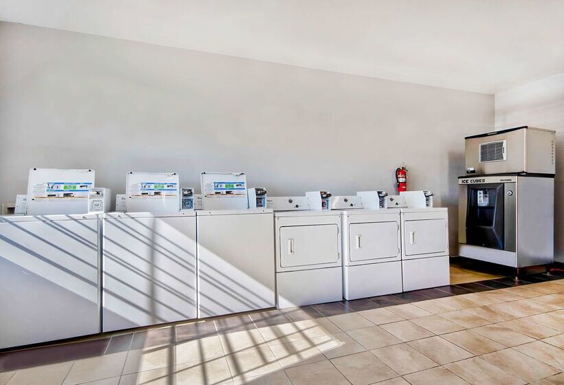 Studio 6port Arthur, Tx  Se