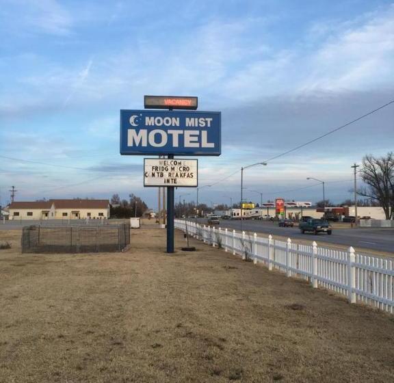 Moon Mist Motel