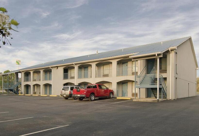 هتل Americas Best Value Inn Rome