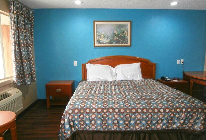 هتل Americas Best Value Inn Savannah