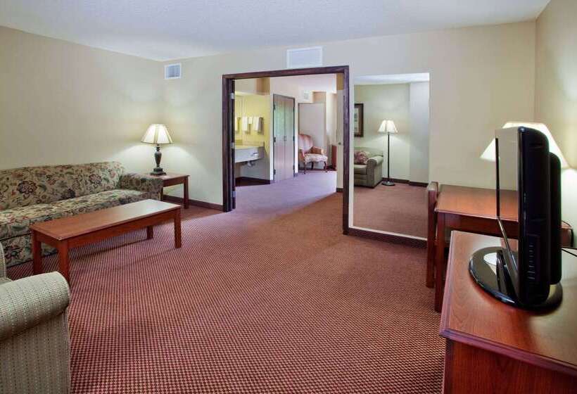 هتل Americinn By Wyndham Boiling Springs Near Gardner Webb U