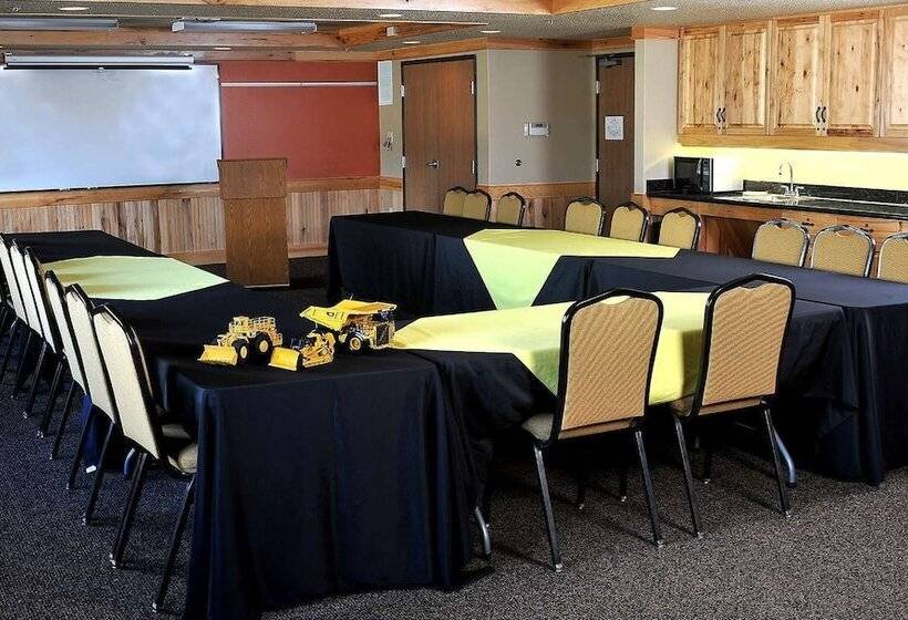 هتل Americinn By Wyndham Oswego