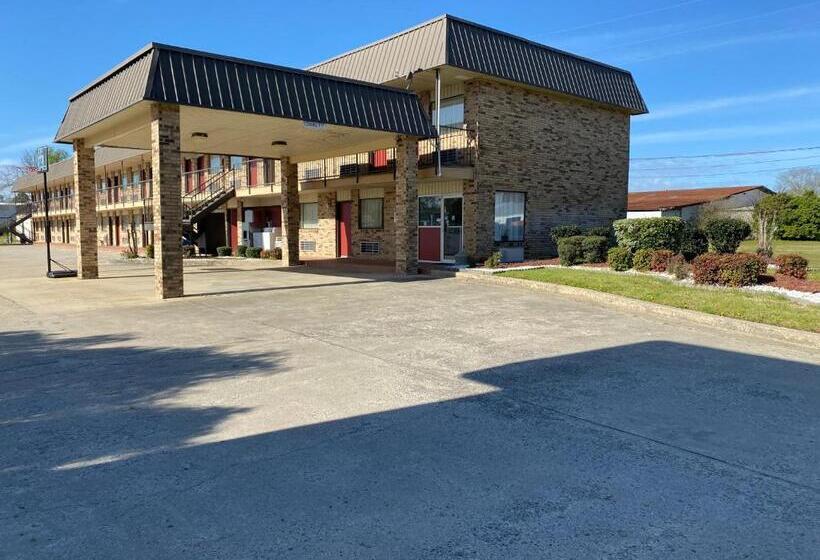 فندق Budget Host Inn   Baxley
