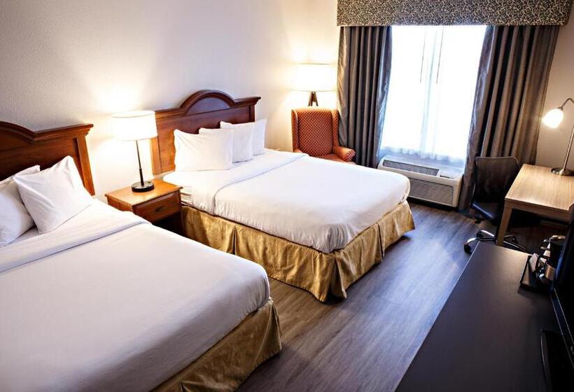 هتل Country Inn & Suites By Radisson, Harrisburg West Mechanicsburg