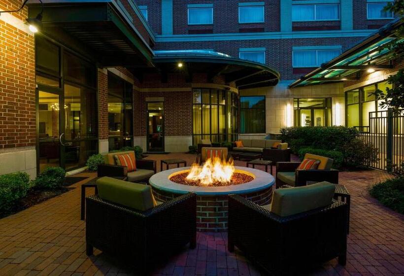 هتل Courtyard By Marriott Little Rock Downtown