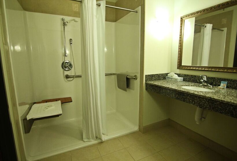 酒店 Crown Pointe Lodge; Bw Signature Collection