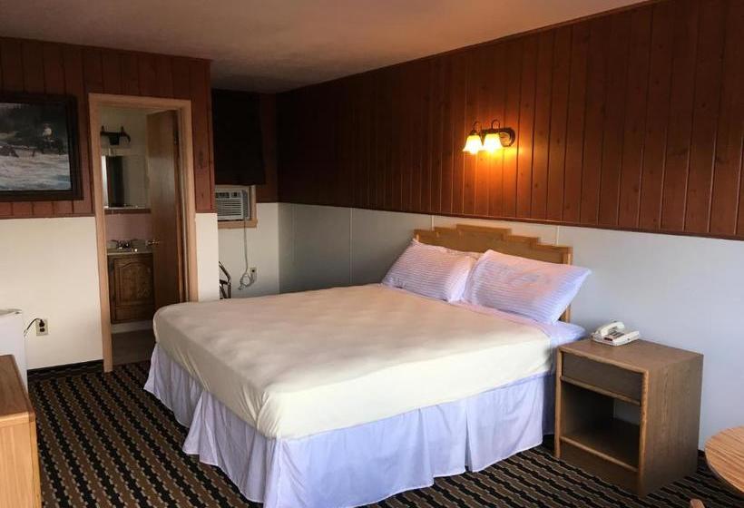 هتل Dakota Cowboy Inn