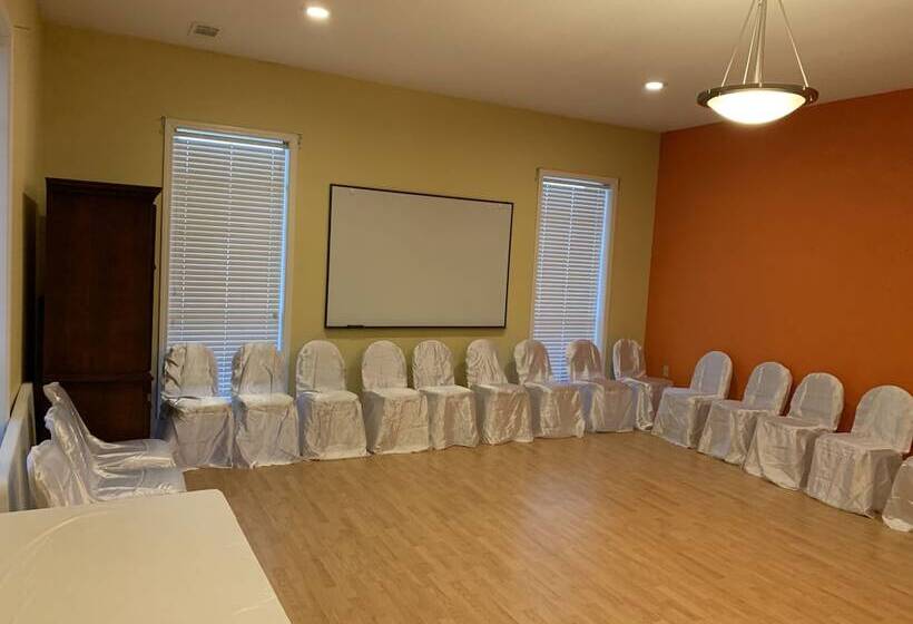 فندق Days Inn By Wyndham Trumann Ar