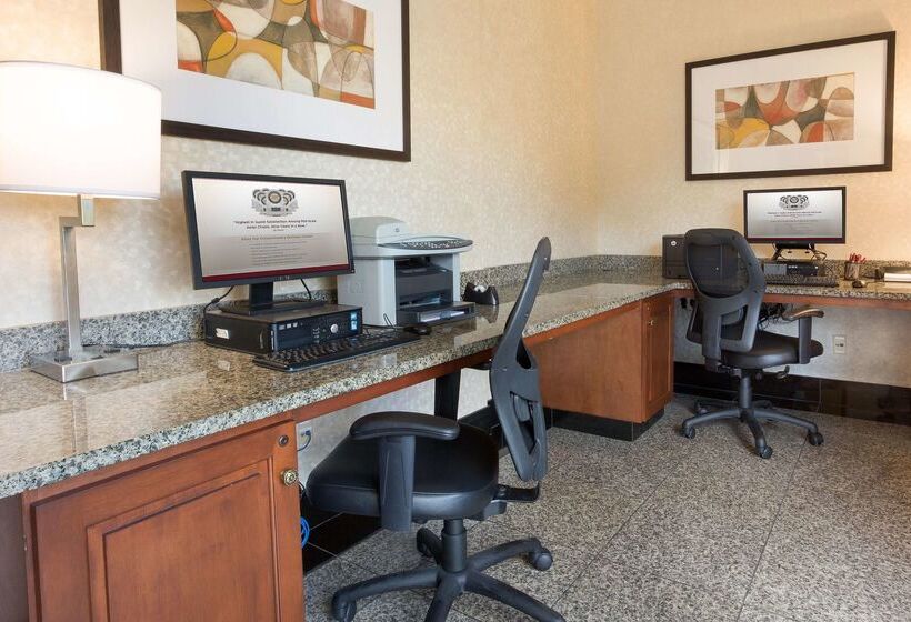 هتل Drury Inn & Suites Montgomery