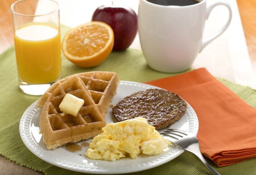 هتل Drury Inn & Suites Montgomery