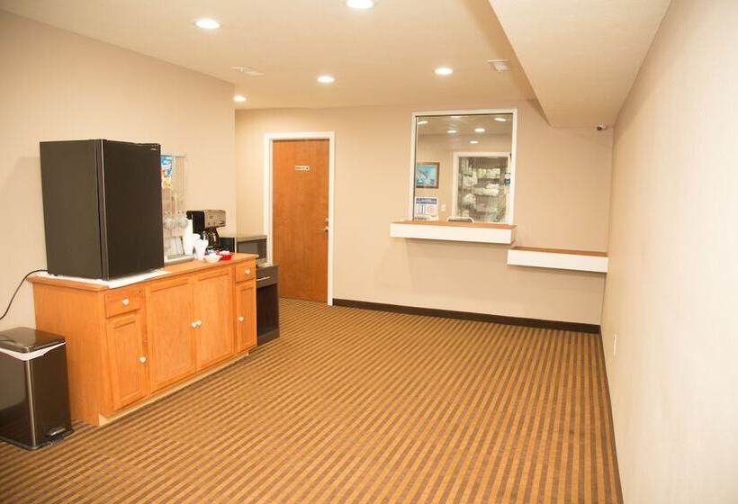 هتل Executive Inn
