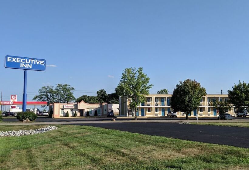 هتل Executive Inn