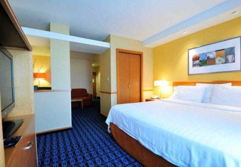 فندق Fairfield Inn & Suites By Marriott Springdale