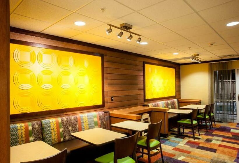 فندق Fairfield Inn & Suites Clovis