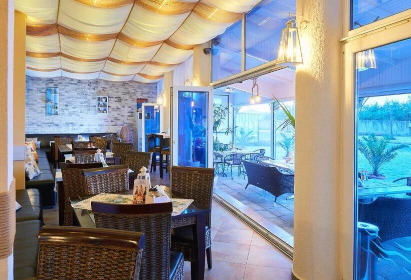 Family Hotel Regata