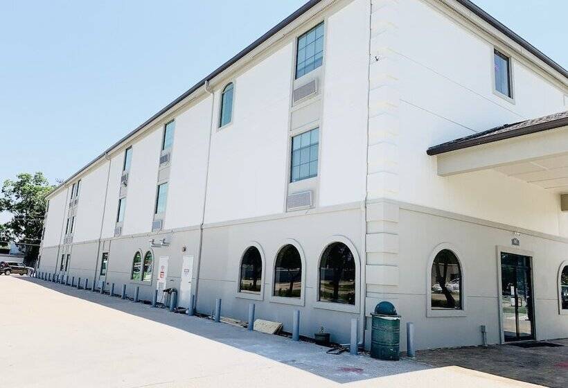 Отель Americas Best Value Inn La Porte