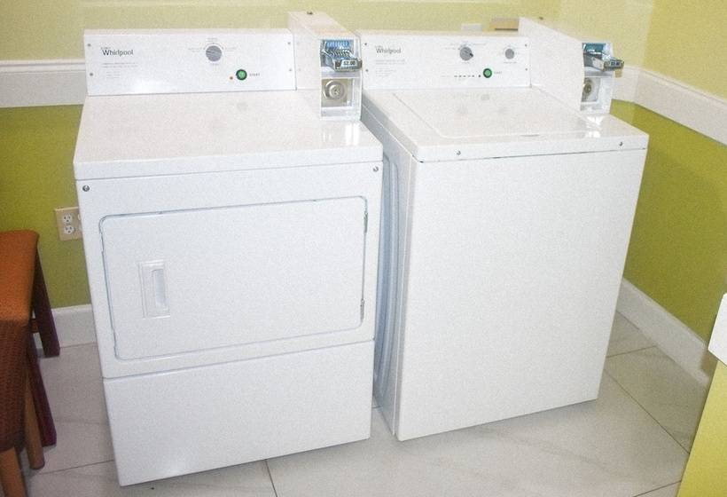 Отель Americas Best Value Inn La Porte