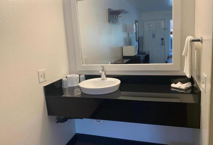 Motel 6 Yakima, Wa   Downtown