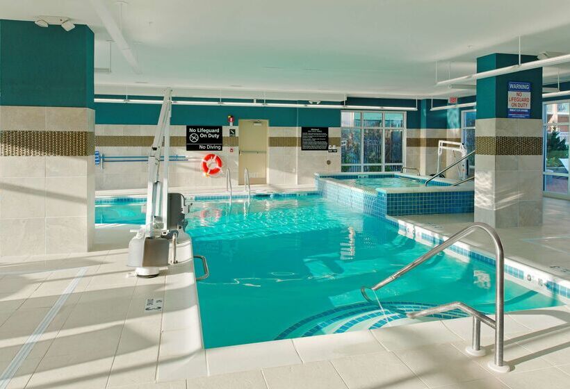 فندق Hampton Inn & Suites Ocean City/bayfront Convention Center