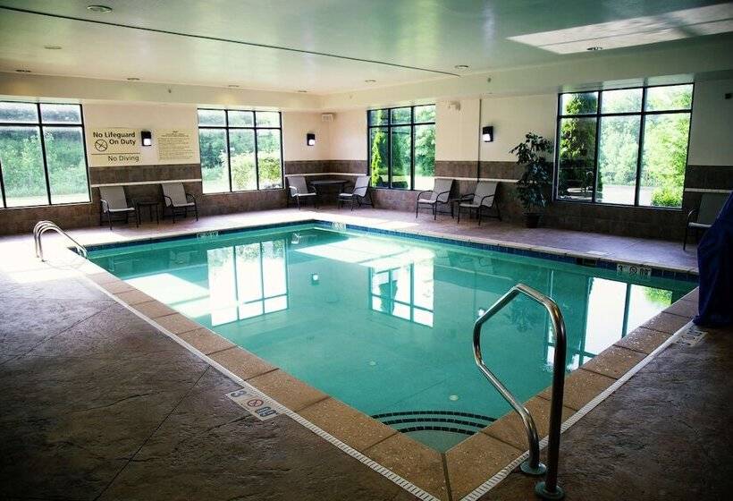 ホテル Hampton Inn & Suites Sharon