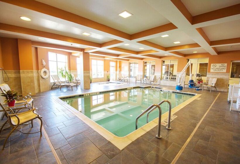 هتل Hilton Garden Inn Watertown/thousand Islands