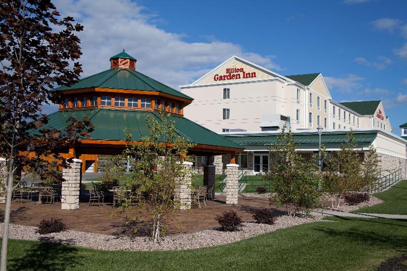 هتل Hilton Garden Inn Watertown/thousand Islands