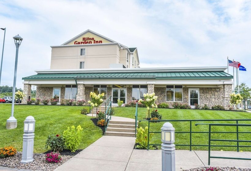 هتل Hilton Garden Inn Watertown/thousand Islands