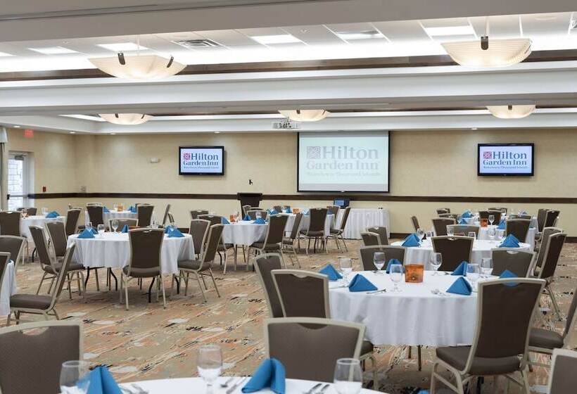 هتل Hilton Garden Inn Watertown/thousand Islands