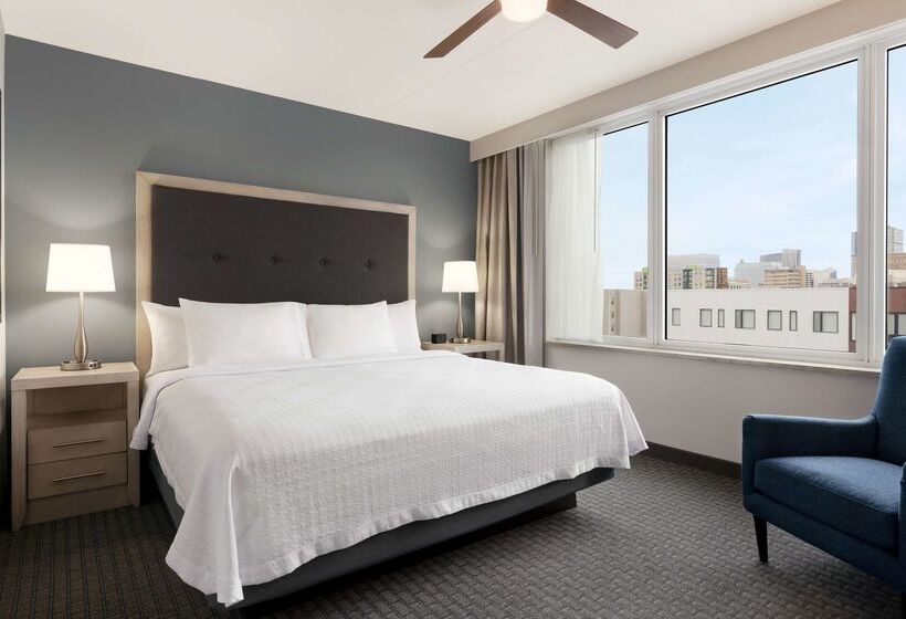 هتل Homewood Suites By Hilton University City