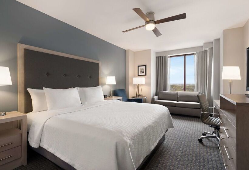هتل Homewood Suites By Hilton University City