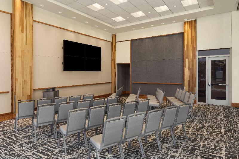 هتل Homewood Suites By Hilton University City