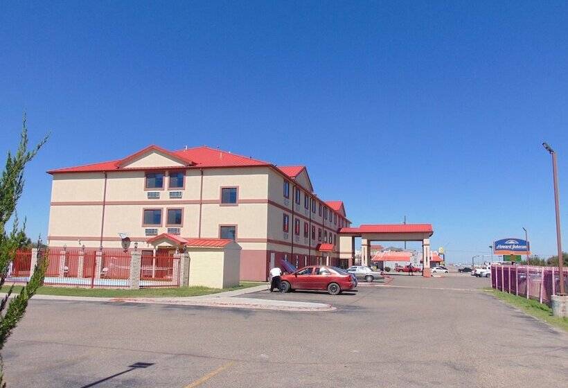 Отель Howard Johnson By Wyndham Lubbock Tx
