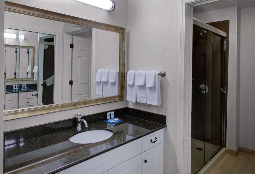 هتل Hyatt House Fishkill Poughkeepsie