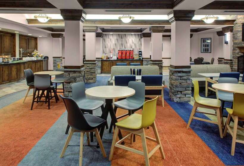 هتل Hyatt House Fishkill Poughkeepsie