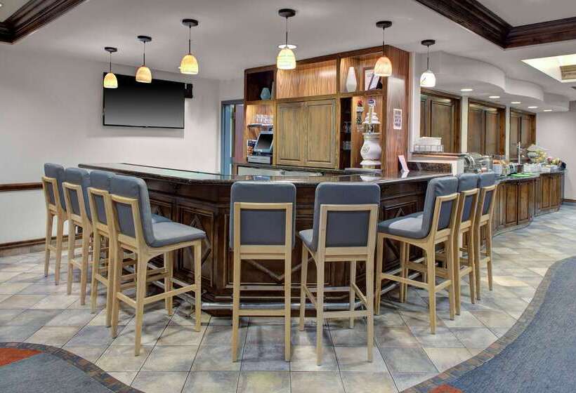 هتل Hyatt House Fishkill Poughkeepsie