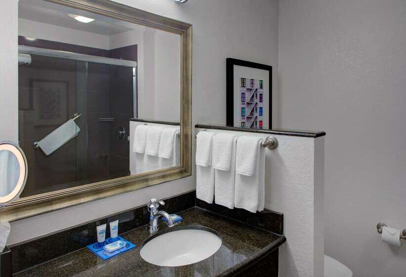 هتل Hyatt House Fishkill Poughkeepsie