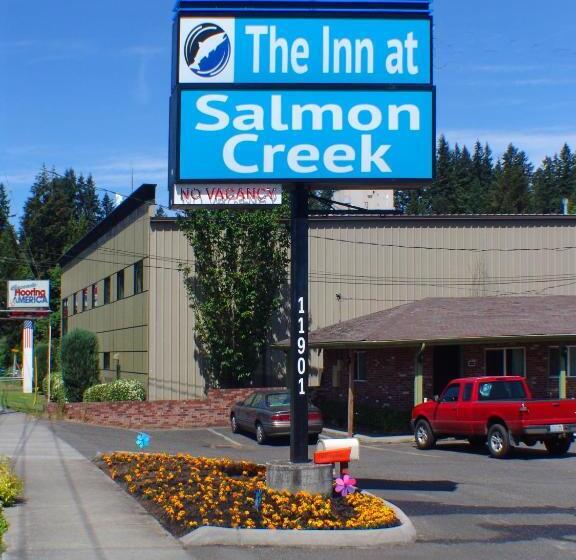 هتل The Inn At Salmon Creek
