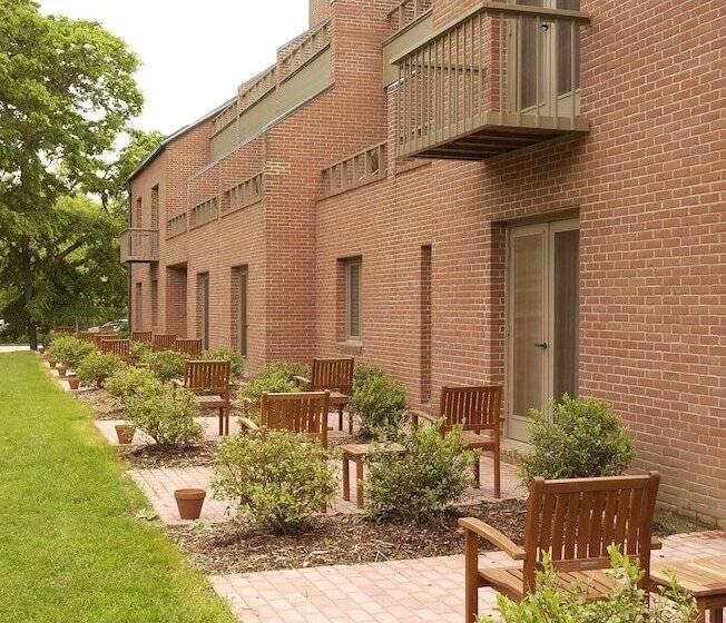 Отель New Harmony Inn Resort And Conference Center