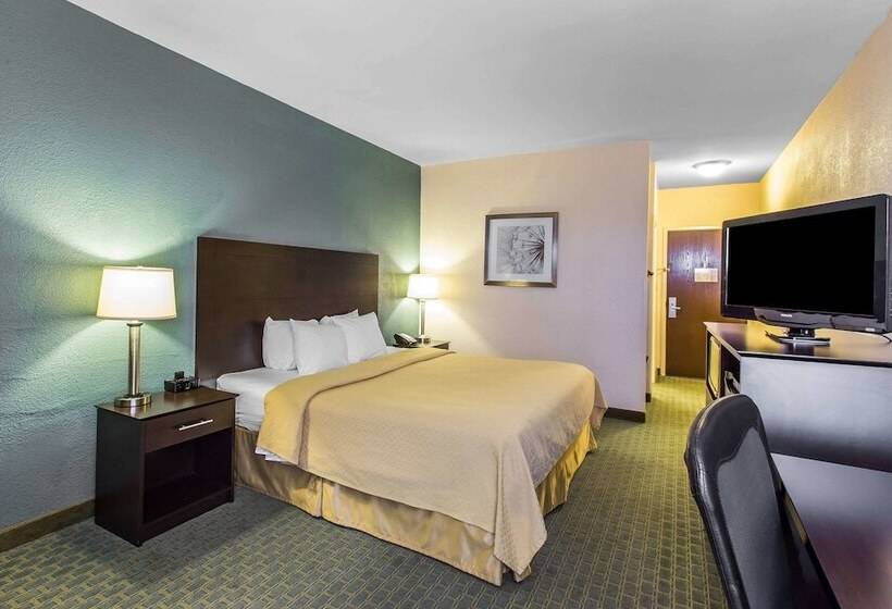 فندق Quality Inn