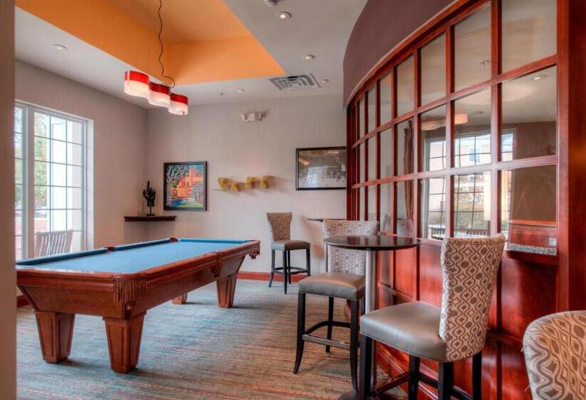 هتل Residence Inn By Marriott Chapel Hill