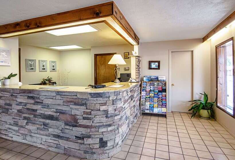 هتل Rodeway Inn Gunnison