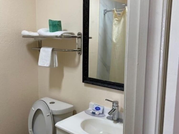 هتل Texas Inn