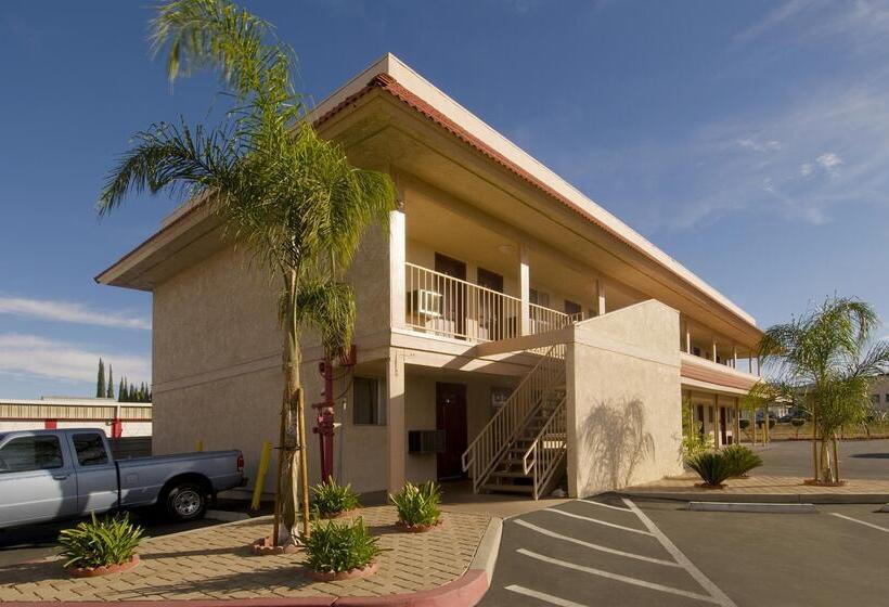 מוטל Americas Best Value Inn Calimesa