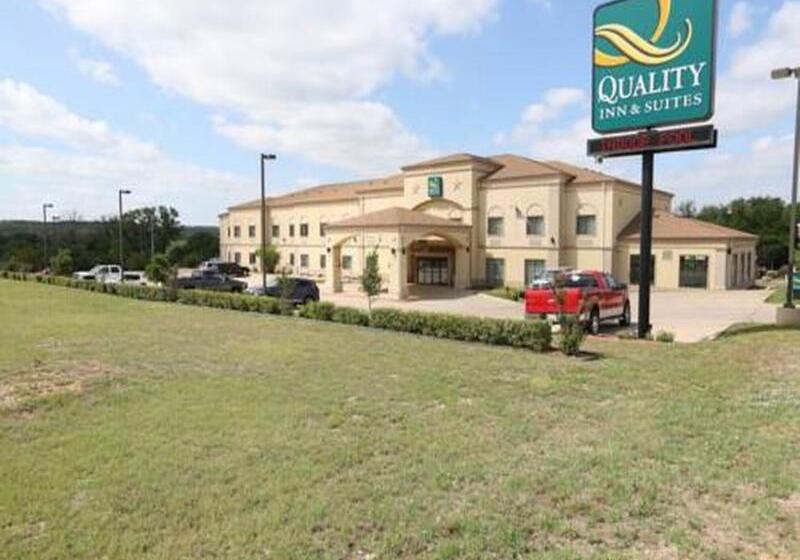 모텔 Quality Inn & Suites   Glen Rose